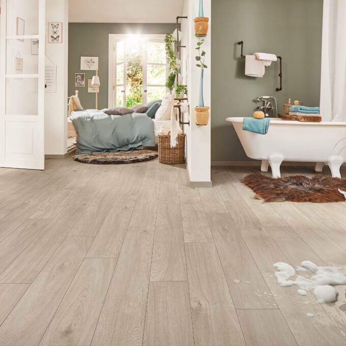 LOGOCLIC<sup>®</sup> Feuchtraumboden aquaprotect: Dekor K337 Nature Oak