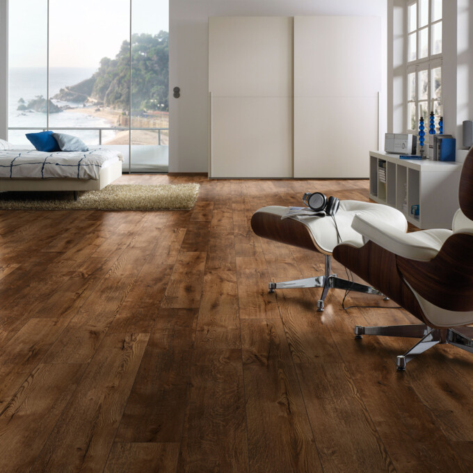 LOGOCLIC<sup>®</sup> Moisture resistant laminate flooring ambienta: Decor K281 Mirandola Oak