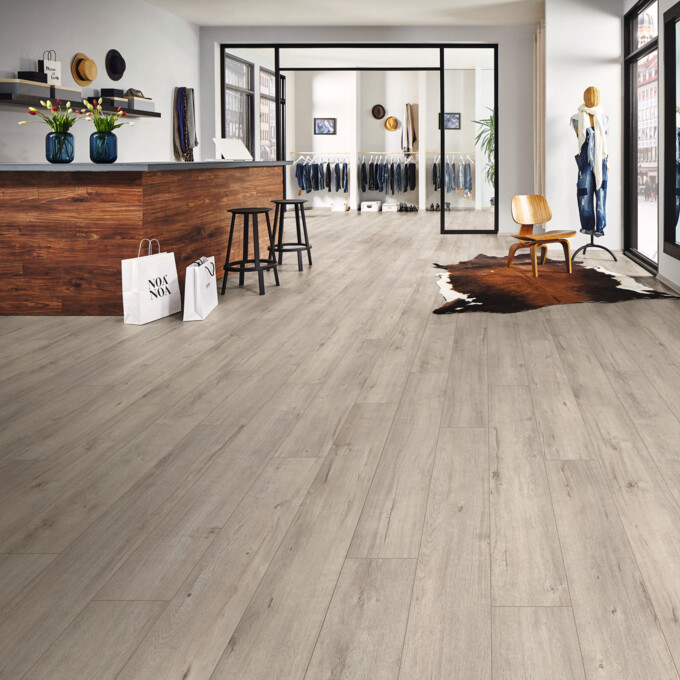 LOGOCLIC<sup>®</sup> Moisture resistant laminate flooring ambienta: Decor K636 Aurora