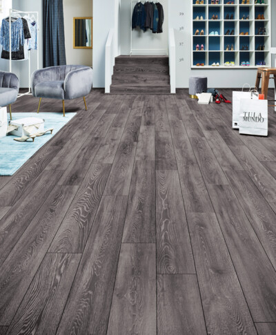 LOGOCLIC<sup>®</sup> Moisture resistant laminate flooring ambienta