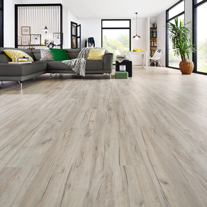 LOGOCLIC<sup>®</sup> Laminate flooring family: Decor K002 Esperia Oak