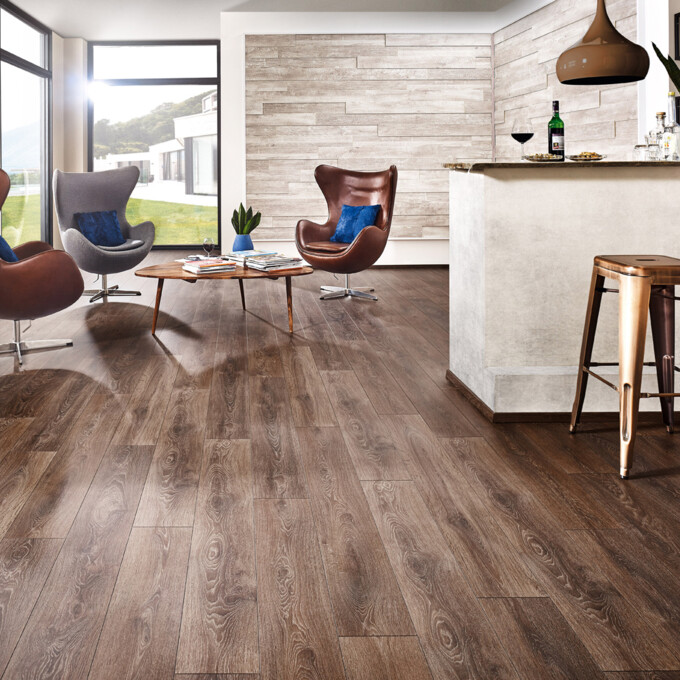 LOGOCLIC<sup>®</sup> Moisture resistant laminate flooring ambienta: Decor 8633 Oak Oriolo