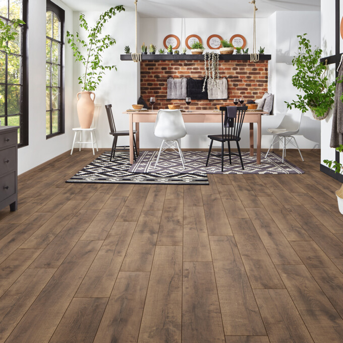 LOGOCLIC<sup>®</sup> Moisture resistant laminate flooring aquaprotect smart: Decor K461 Eiche Tyri