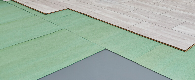 Laminat auf Linoleum verlegen